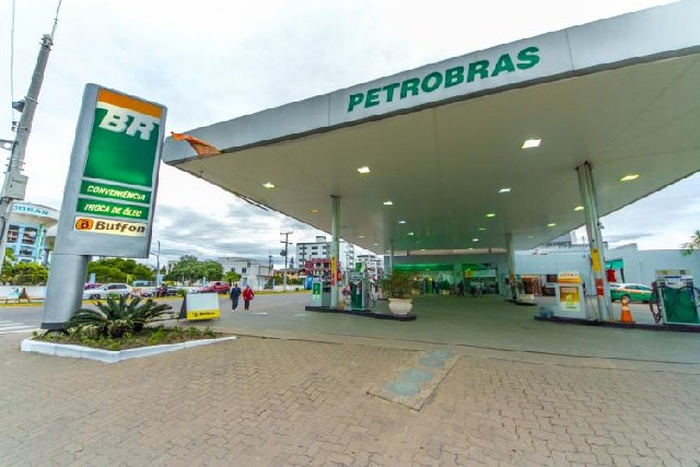 Foto 1 - Posto de combustivel Petrobras